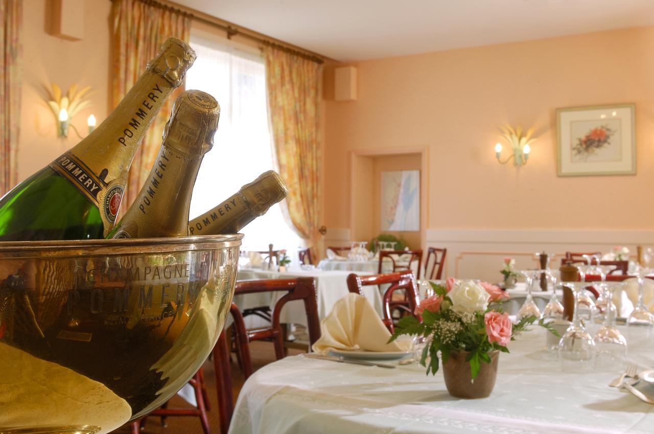 Hotel Restaurant Le Parc 물랭 외부 사진